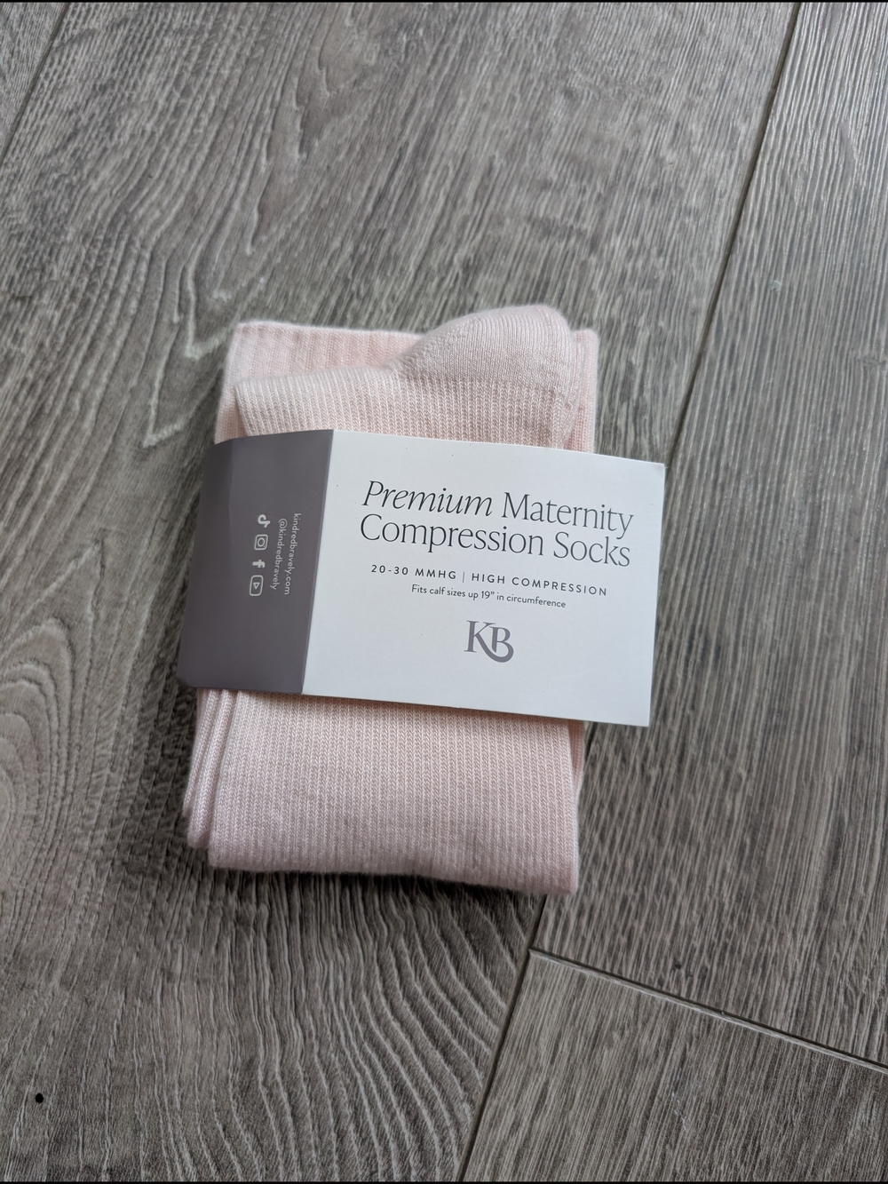 Kindred Bravely Maternity Compression Socks - Light Pink